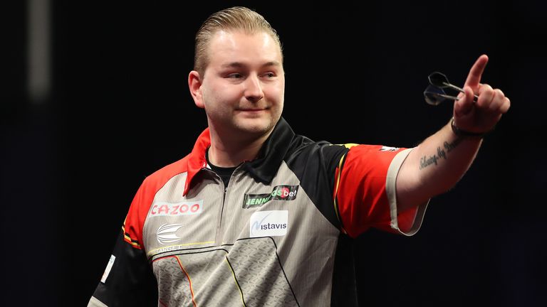 Dimitri Van den Bergh lost to Martijn Kleermaker in the qualifying event