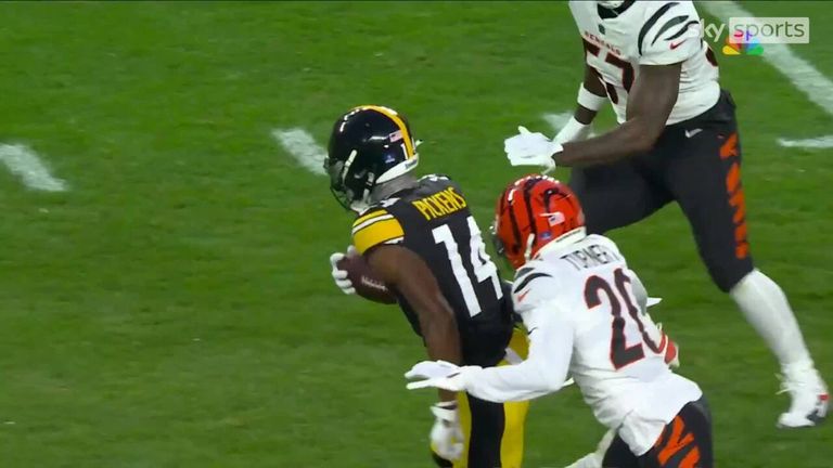 Pittsburgh Steelers wide receiver George Pickens runs a huge 86-yard touchdown on quarterback Mason Rudolph's first pass of game.