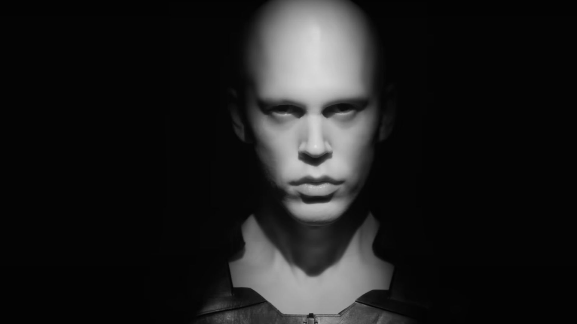 Butler as the antagonist (Image via YouTube/Warner Bros.)