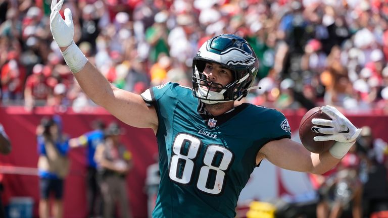 Philadelphia Eagles tight end Dallas Goedert (88) reacts after scoring a touchdown during the first half of an NFL football game against the Tampa Bay Buccaneers, Sunday, Sept. 28, 2025, in Tampa, Fla. (AP Photo/Chris O'Meara)