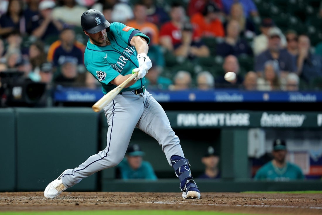 Luke Raley and Mitch Garver homer to lead Mariners over
