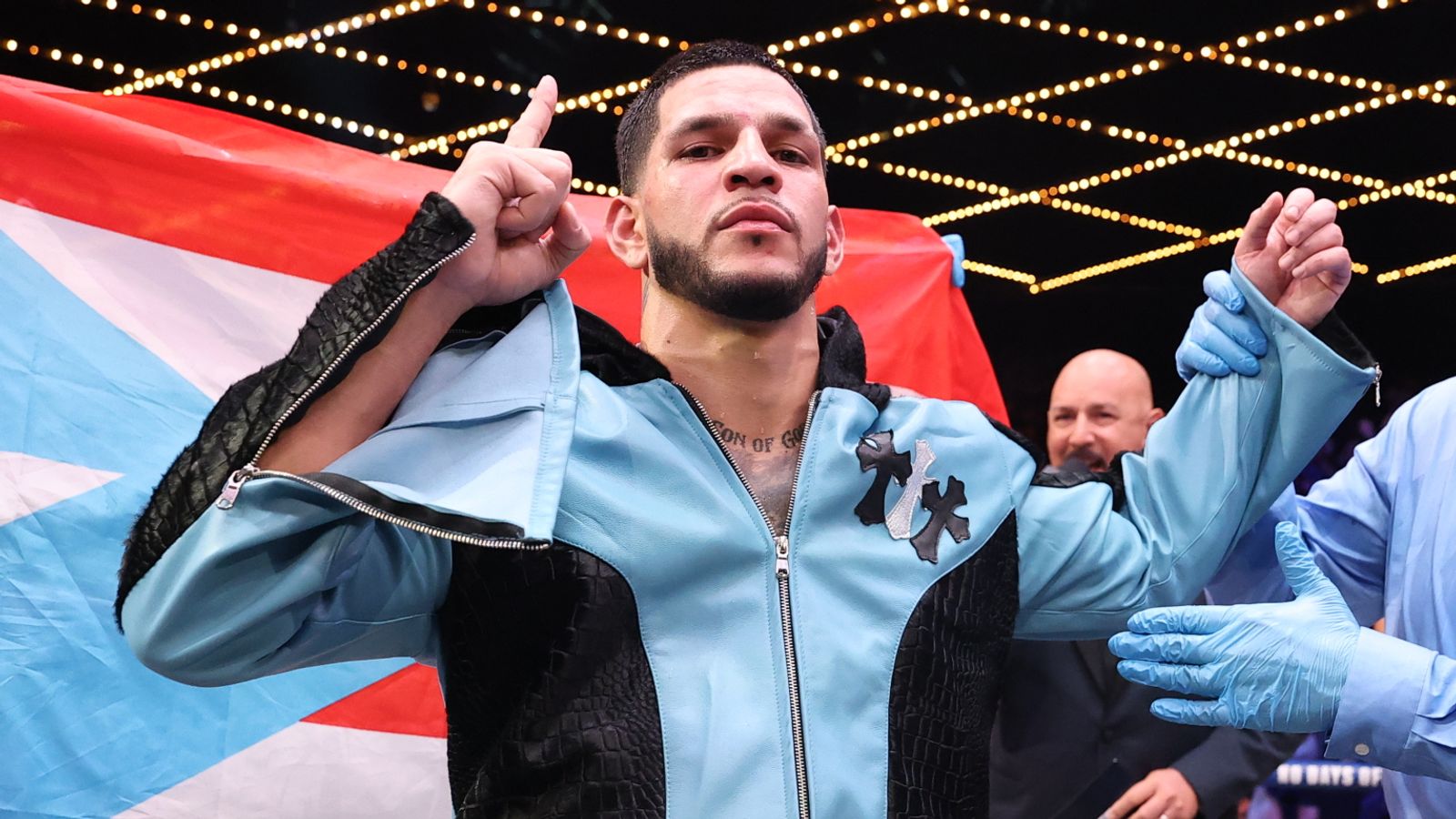 Zuffa Boxing: Edgar Berlanga climbs off canvas to beat Steven